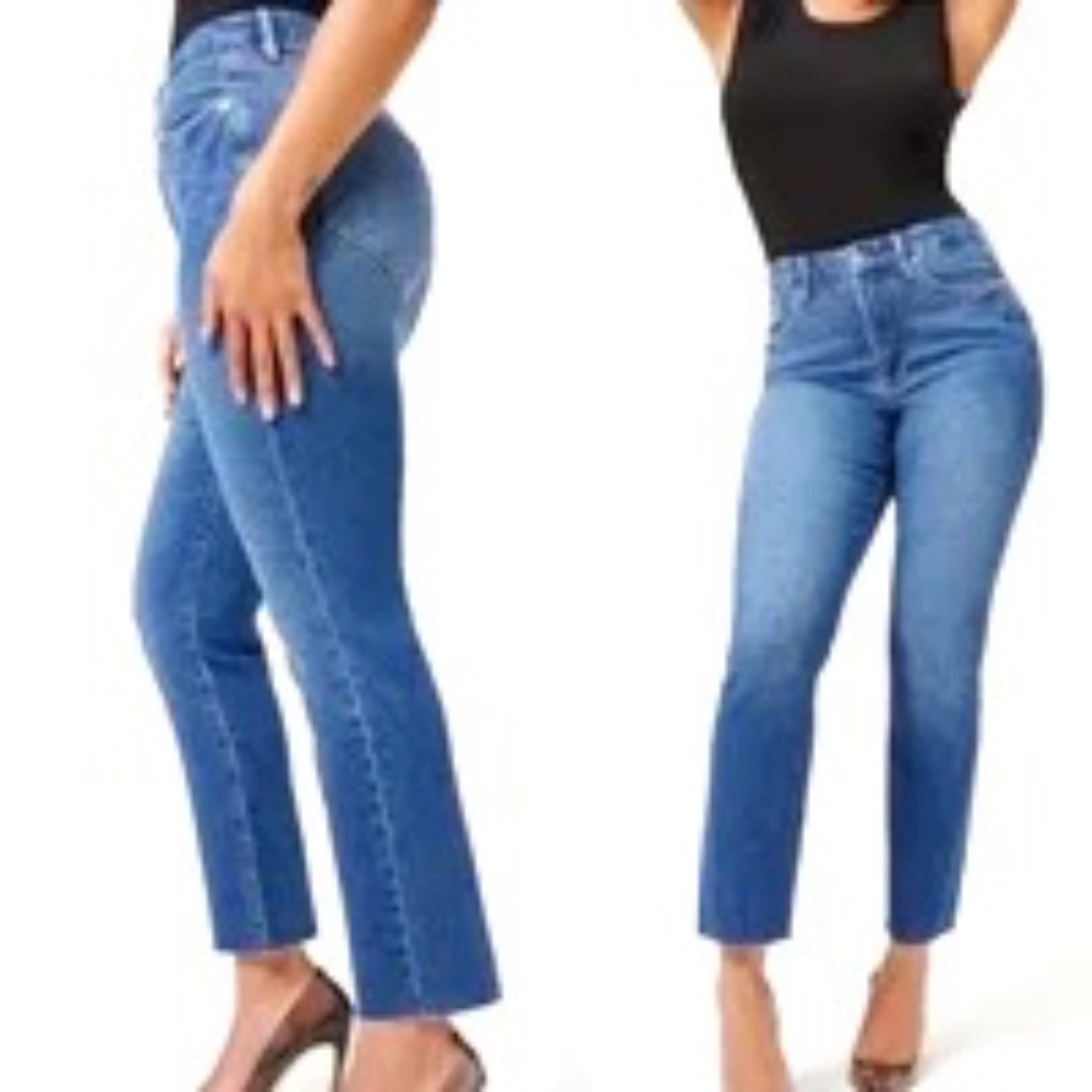 NWT Good American Good Classic Raw Hem Jeans in Blue 940 Size 6